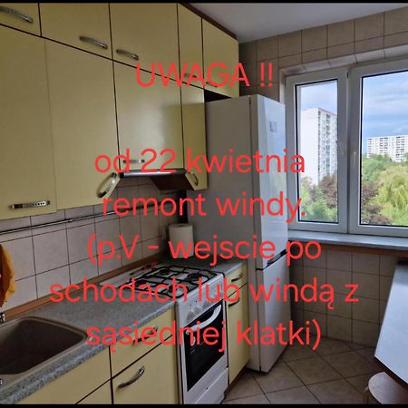 Apartament Zielona Retkinia - Blisko Zoo, Atlas Arena, Mandoria, S14, Lotnisko Łódź Exteriör bild